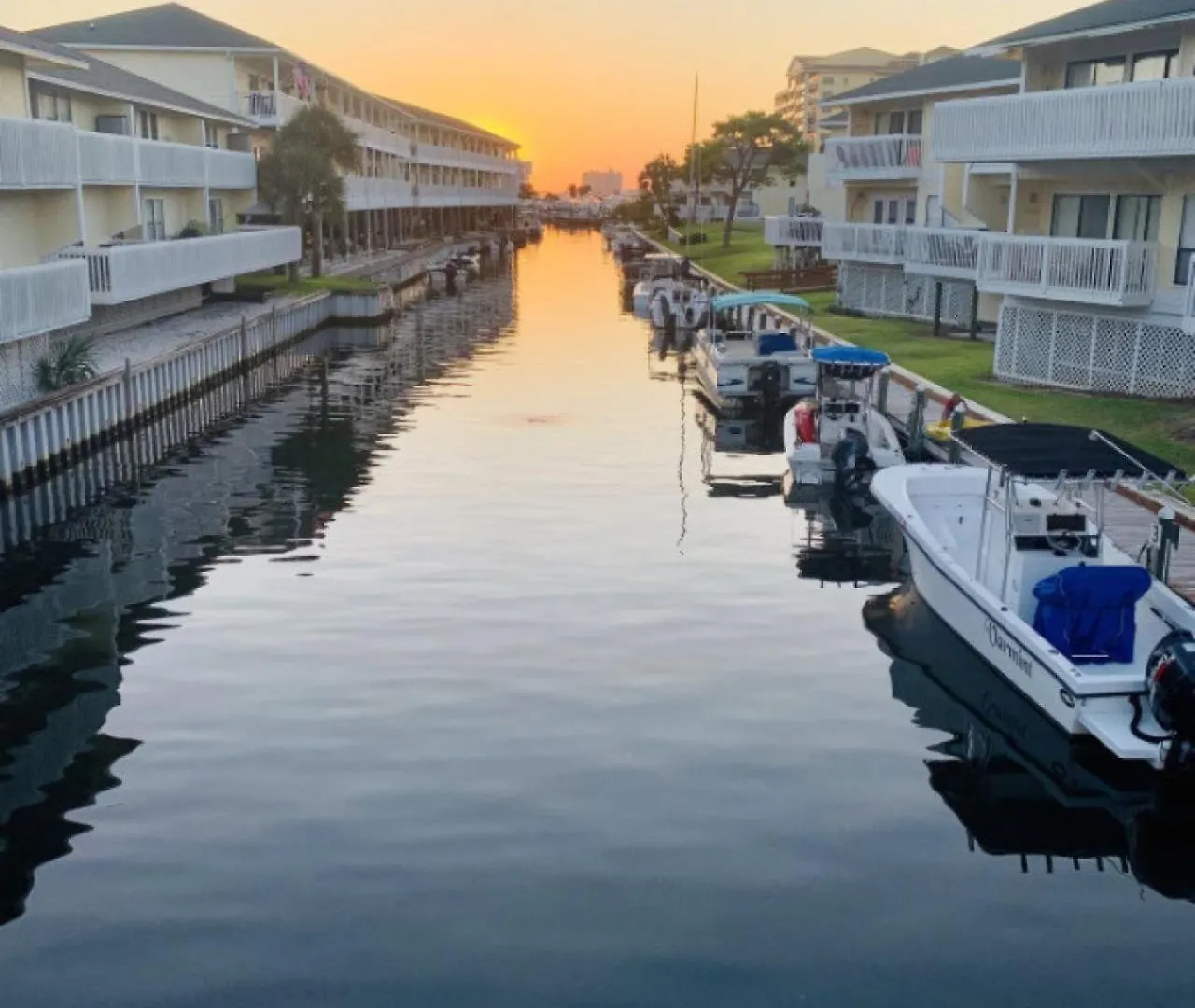 Sandpiper Cove Unit 2065 Private Beach Access Destin 0*,